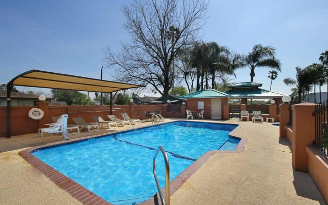 Americas Best Value Inn Pharr