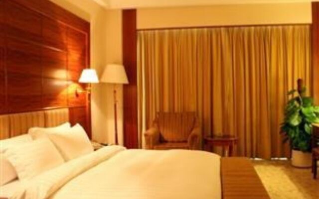 Gladden Hotel Shilong