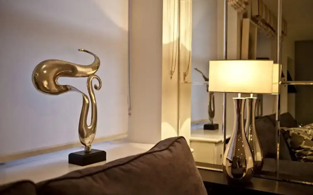 The Colin Farrell suite - hiphipstay