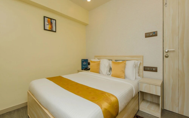 OYO 10899 Hotel Meadow Inn