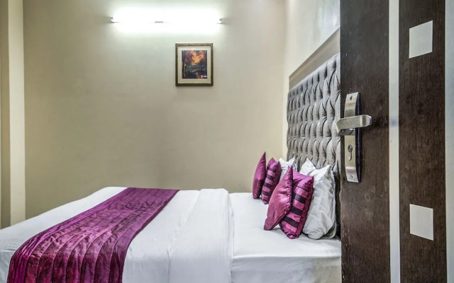 OYO 2807 Hotel Crosswinds Residency