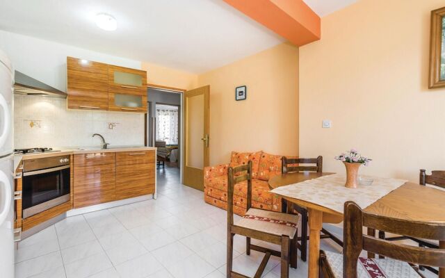 Amazing Home in Kampor With Wifi and 2 Bedrooms