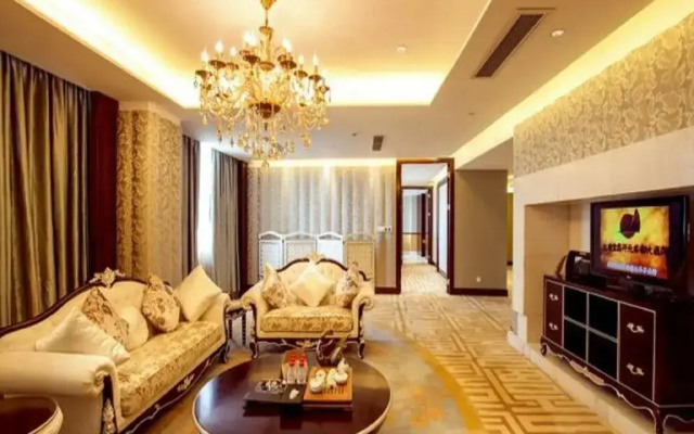 Golden Shining New Century Grand Hotel Beihai