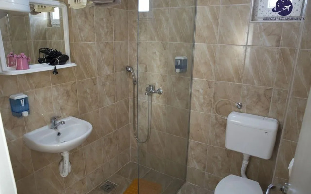 Airport Belgrade Rest Apartments Hotel