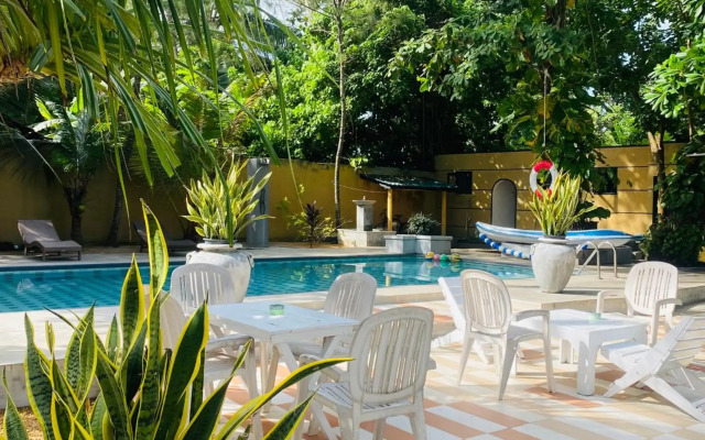 Ocean Caves, Balapitiya