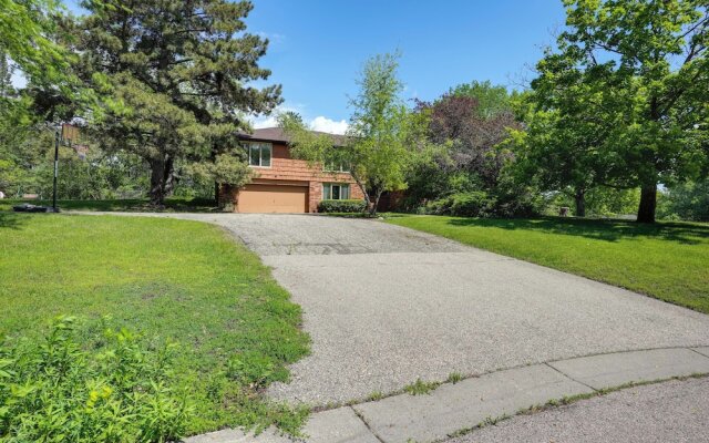 15 Mi to Downtown Minneapolis: Retreat on 5 Acres