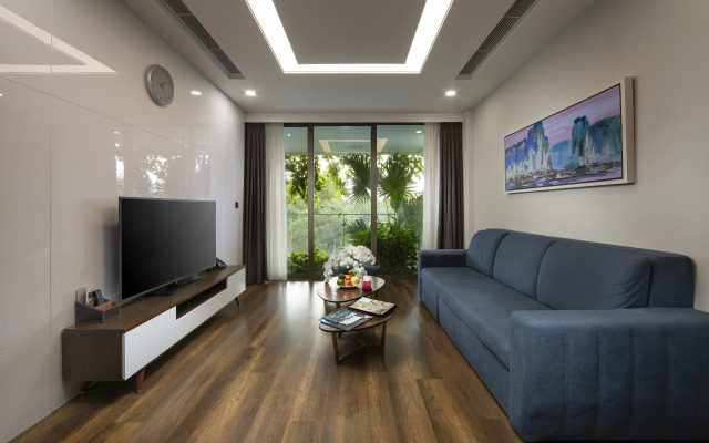 Forest In The Sky - Flamingo Dai Lai