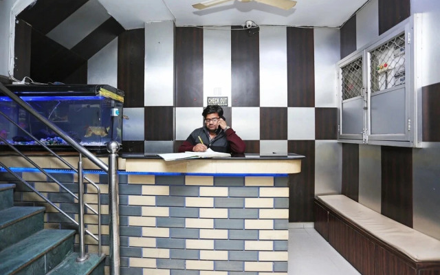 New Central By OYO Rooms