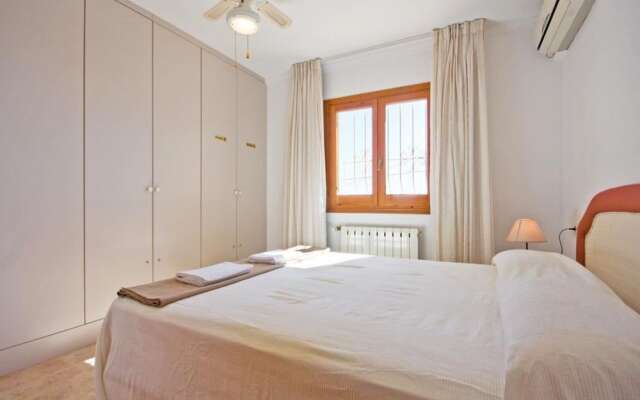 Villa - 2 Bedrooms with Pool and WiFi - 106433
