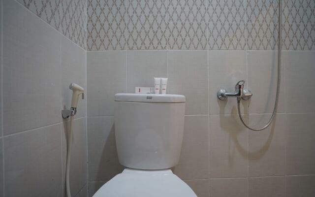 Sans Hotel Max To U Palembang