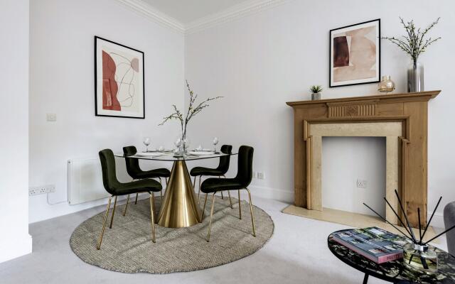 The Cadogan Suite Next to Sloane Square