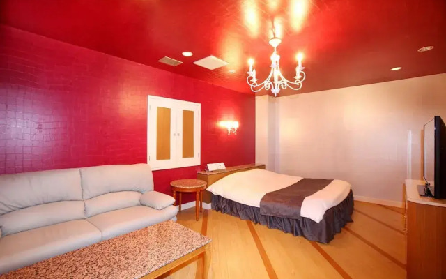 Happy Kiss - Adults Only