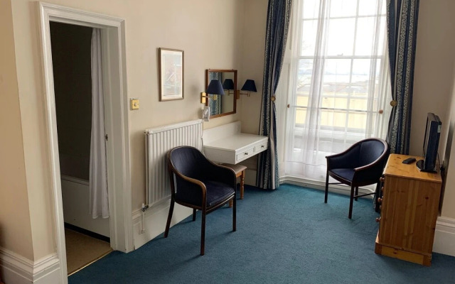 Yelf's Hotel