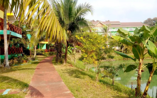 Saensukkho Green Hotel & Resort
