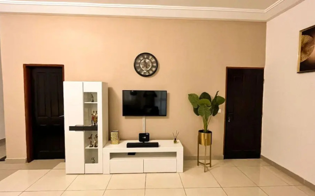 Large Studio at Your Disposal in Abidjan