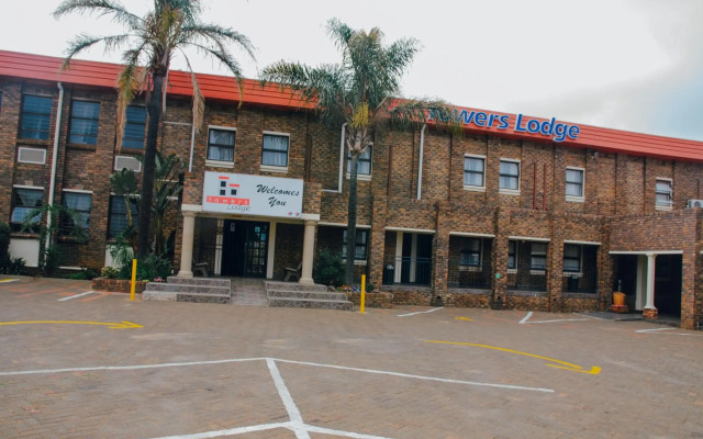 Towers Lodge