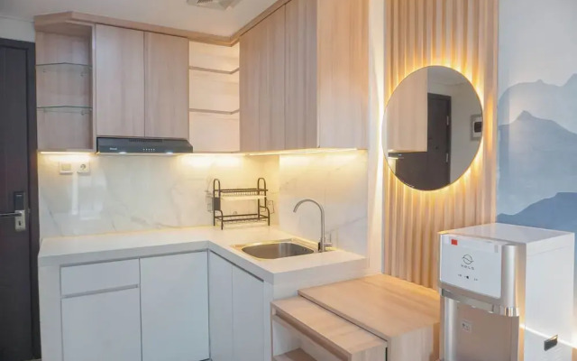 Cozy And Spacious Studio At Daan Mogot City Apartment