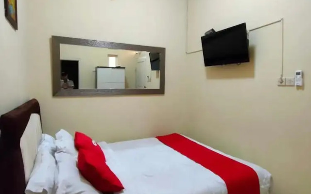 Bakom Inn Syariah - Central Double Room