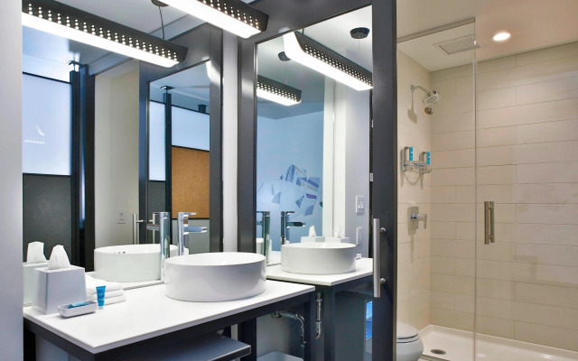 Aloft Omaha Aksarben Village