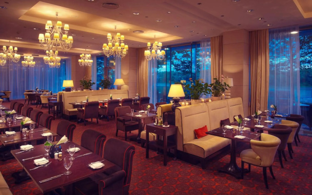 Grand Hotel River Park, a Luxury Collection Hotel Bratislava