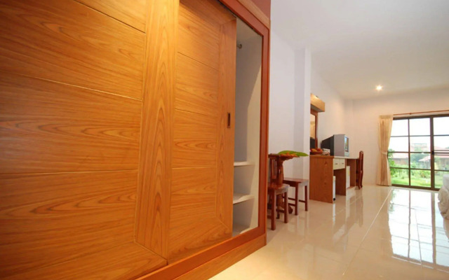 Golden Cliff Beach Resort