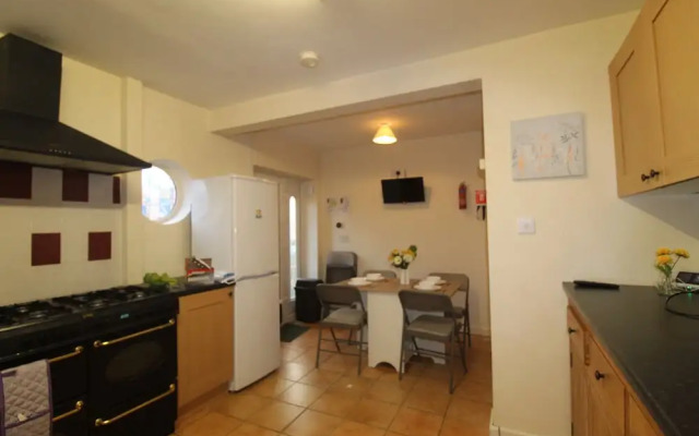 Keswick House Chesterfield