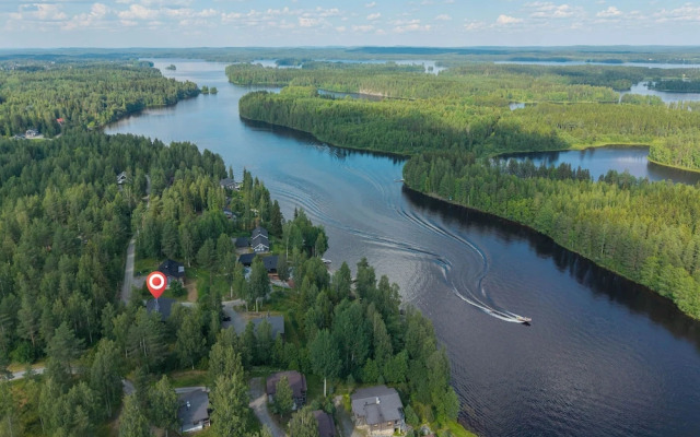 Comfy Cabin in Tahko  with Hot Tub. Private Sauna