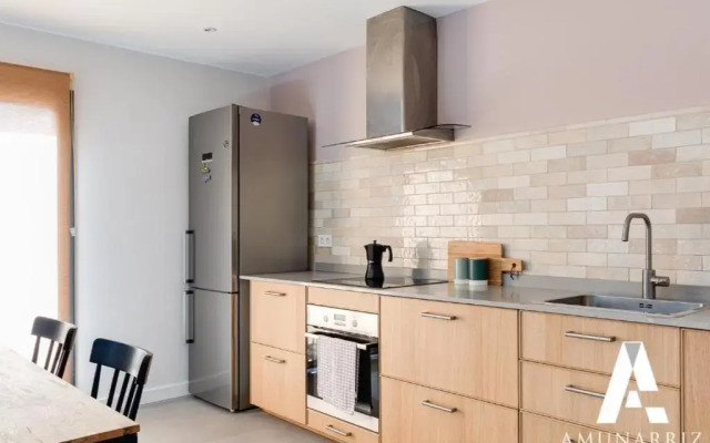 La Muralla by Basquelidays