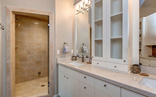 Day Star - 3 Br Home