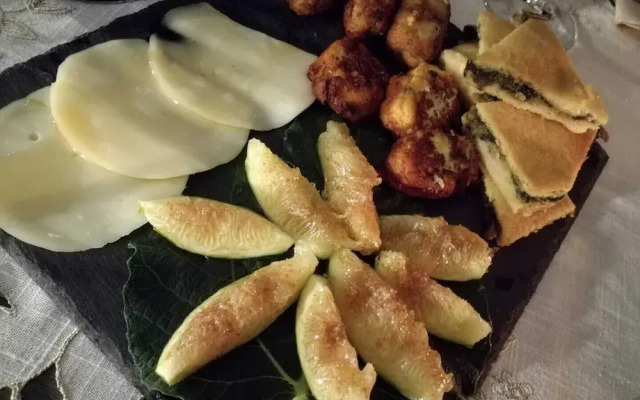 Rilassante E Indipendente- La Rondinella -detacha