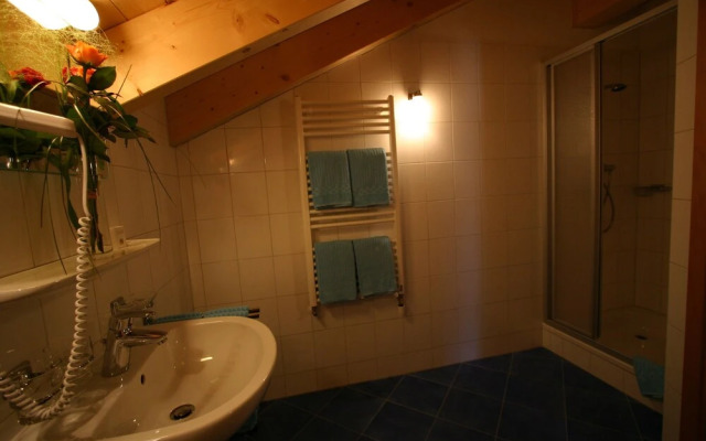 Haus Rothorn