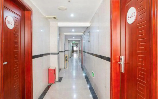 Guangfei Huishang 168 Hotel (Shenzhen Baoan Shiyan Yangtaishan Forest Park Store)