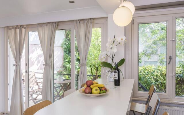 Istanbul Amedros Home