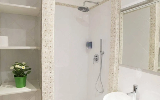 Di Fronte alla Cupola