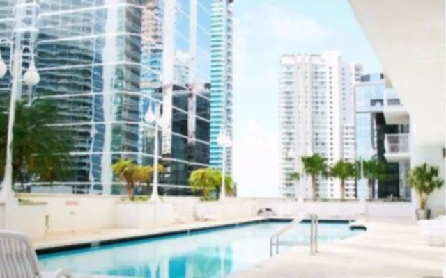 Bayfront Suites by YouRent