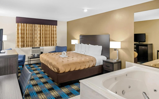Rodeway Inn Grandville - Grand Rapids