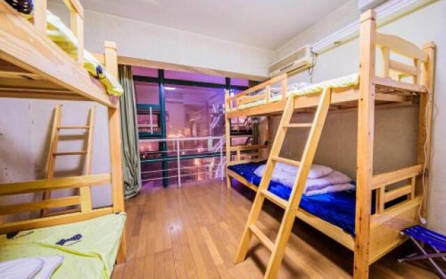 Chongqing Come and Go Freely Youth Hostel