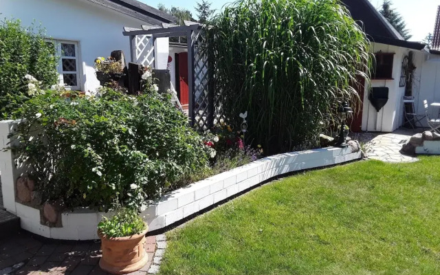 Ferienhaus in Zempin mit Garten