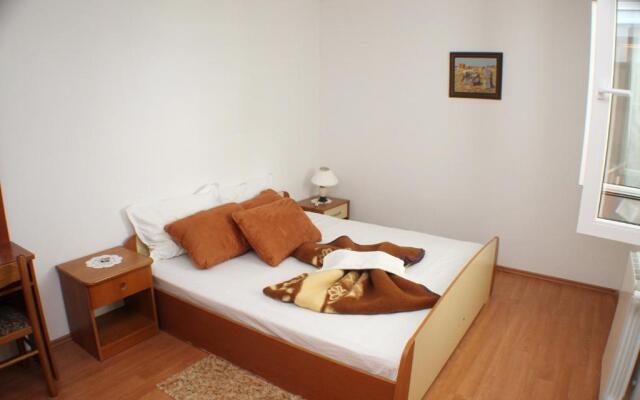 Apartments Mimoza