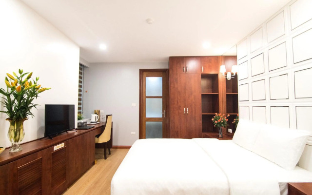 Canary Hotel & Apartment