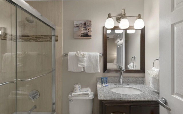 Majestic Sun 414B-3BR 3BA- flr 4- (10)