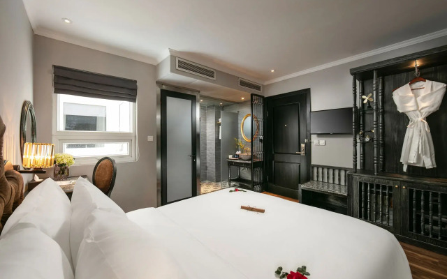 Shining Boutique Hotel and Spa