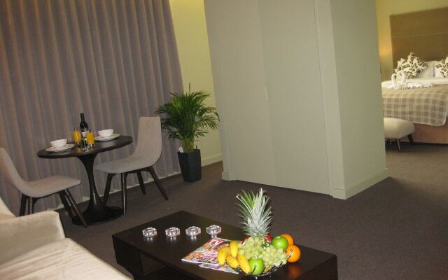 Axiom Park Hotel