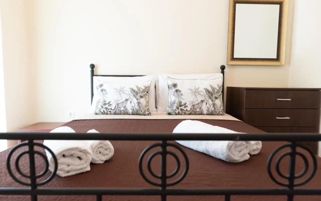 Evdokia's Apartments and Rooms