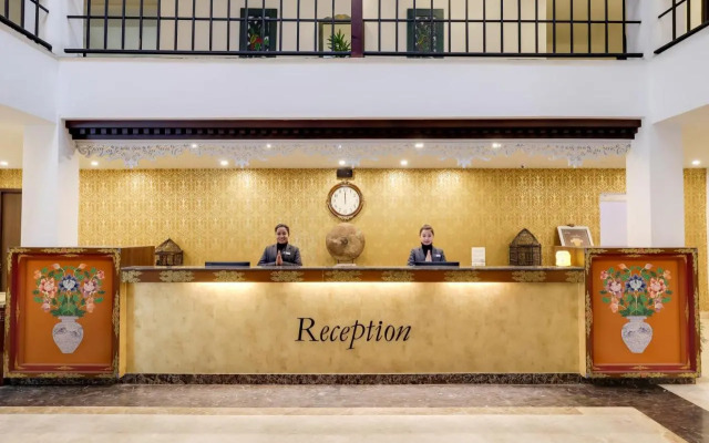 Summit Denzong Hotel & Spa