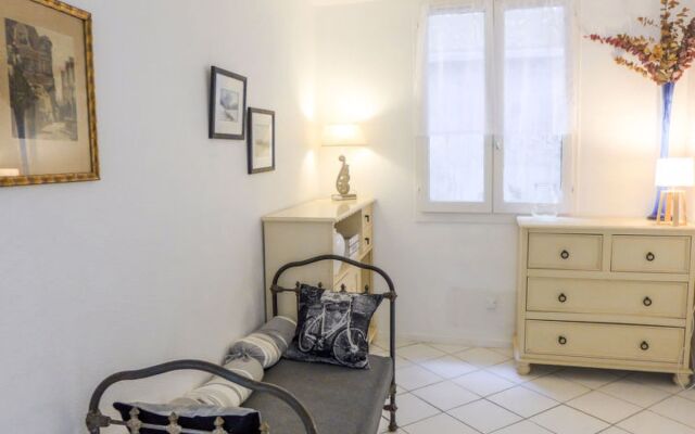 Studio Vieux Nice calme & climatisé