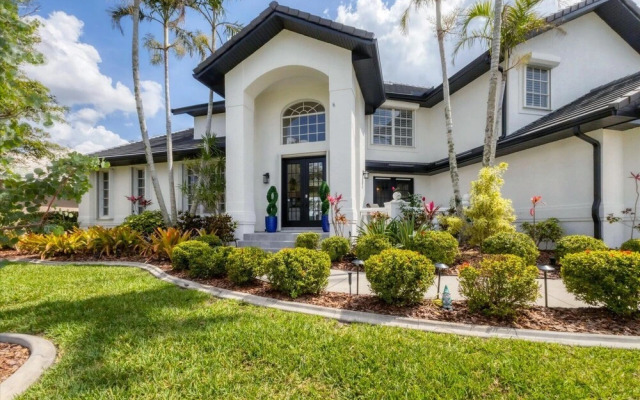 1217 Spoonbill Drive