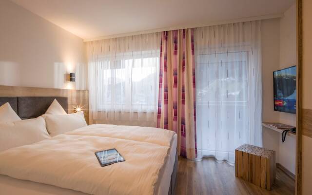 Aparthotel AlpTirol
