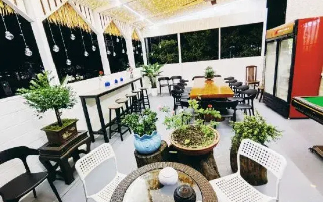 Jimmy's Ancient Charm Homestay (Xichong Branch)