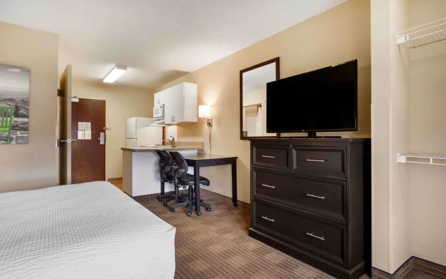 Extended Stay America Suites Boston Braintree